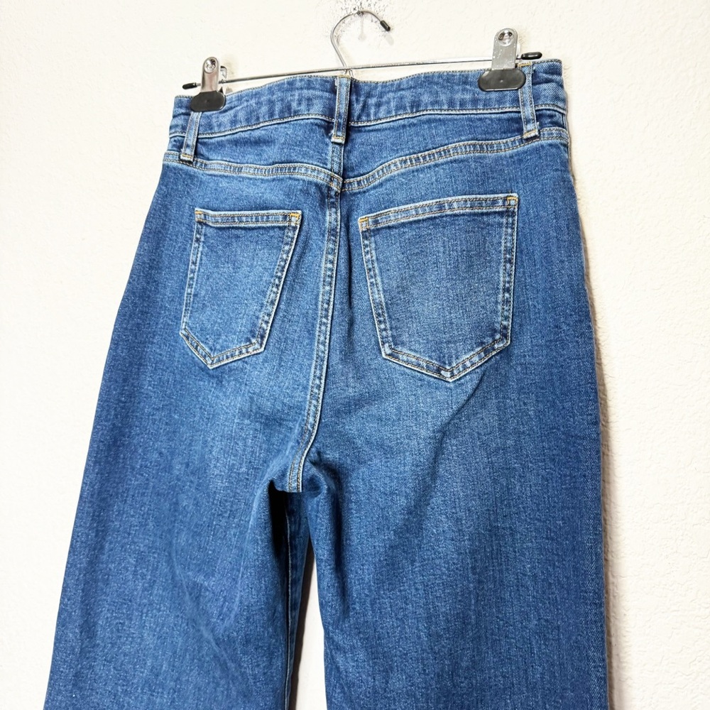 Boden Relaxed Wide Leg High Rise Jeans - Picture 6 of 10